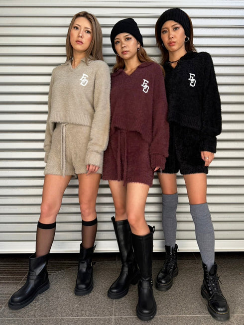 ロゴ刺繍シャギーニットトップス